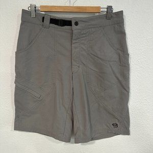 Mountain HardWear Mens Shorts Belted Hiking Outdoor Sage Gray W32"xL11" Size Med